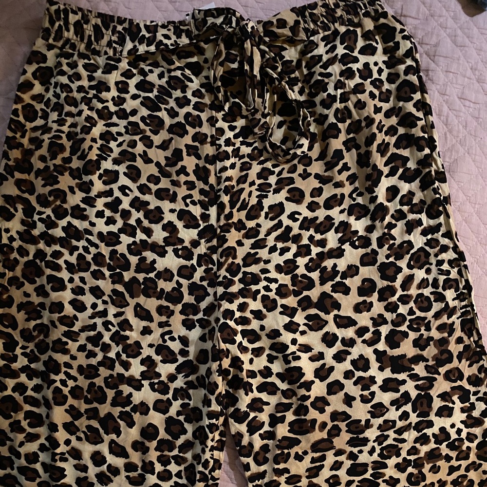 Leopard Print Wide-Leg Pants